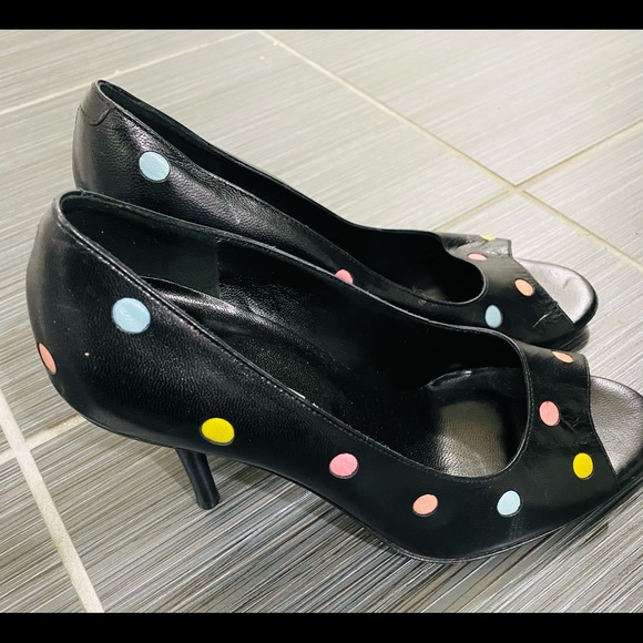 Via Spiga Peep Toe Pumps - Picture 2 of 3